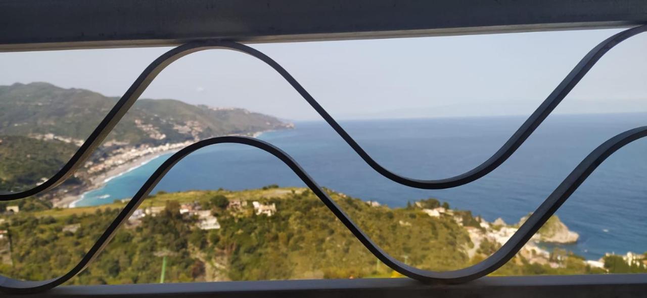 Blue Sky House Bed & Breakfast Taormina Eksteriør bilde