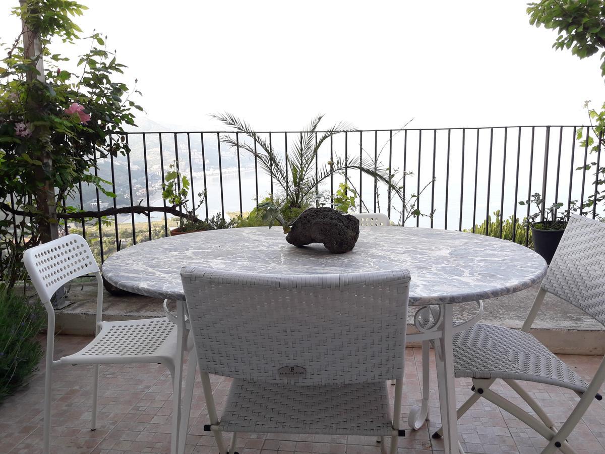Blue Sky House Bed & Breakfast Taormina Eksteriør bilde